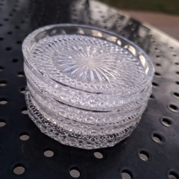 Crystal Glass Coaster Set of 4 Vintage Drink Holder or Trinket Dishes Clear - Picture 8 of 16